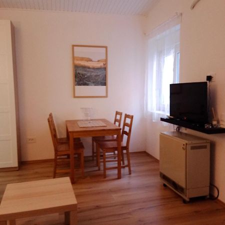 Visoki Vrh Apartman Belgrado Exterior foto